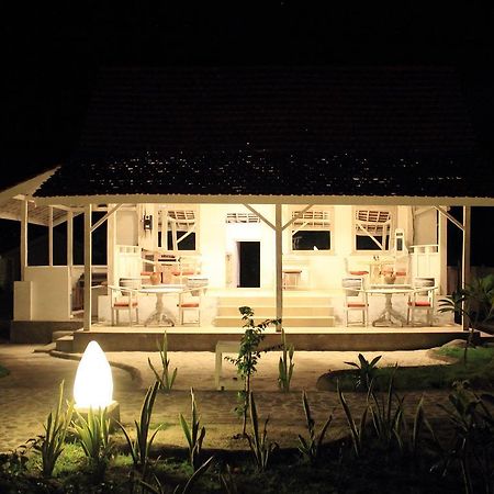 Gazebo Meno Hotel Gili Meno Eksteriør billede